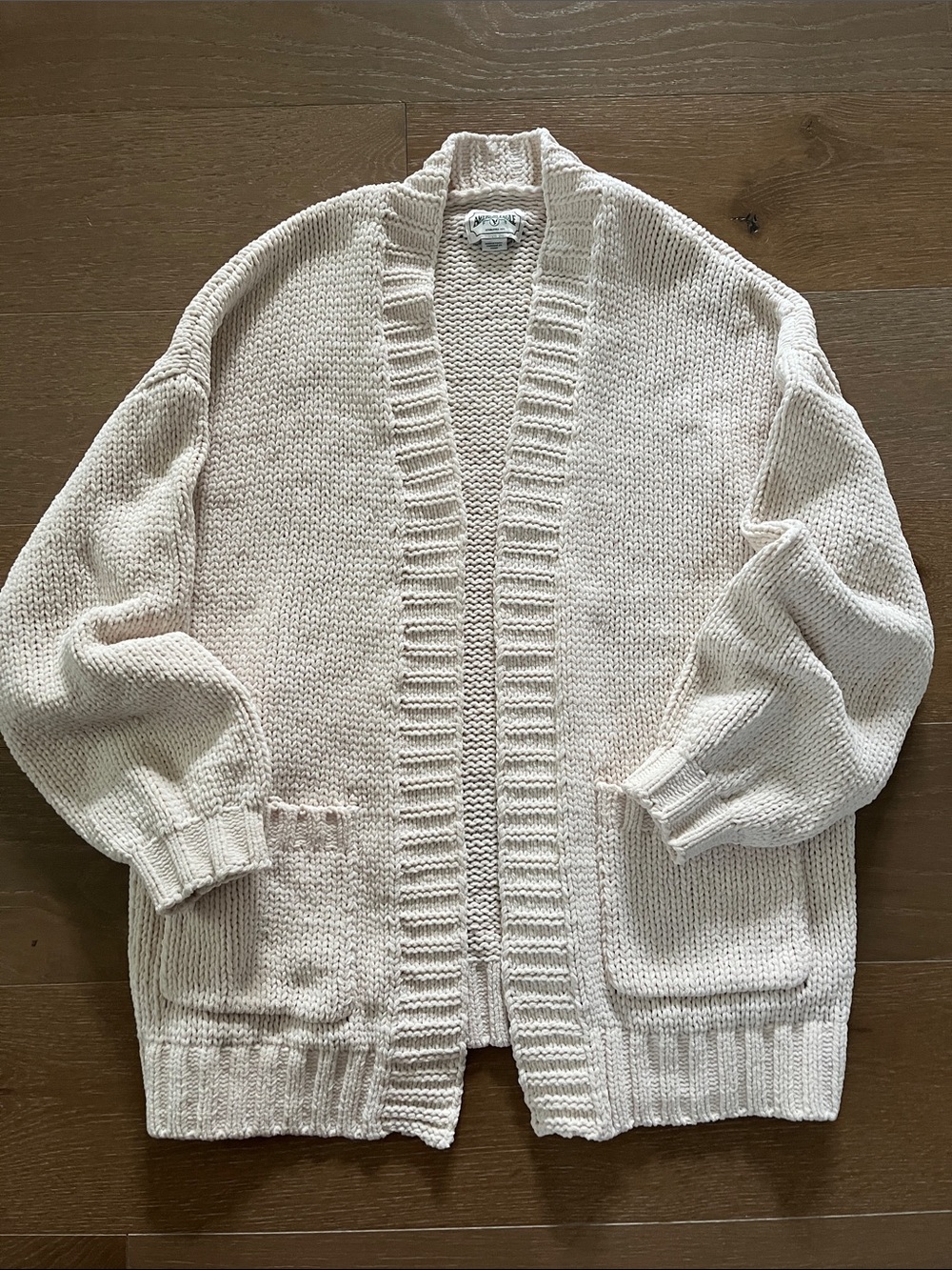 American Eagle Outfitters Cream Open-Front Chunky Cardigan size small